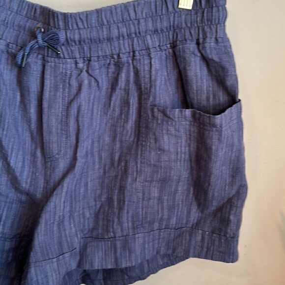 Athleta CAMO Linen Textured 4” Short 20 - Picture 3 of 5